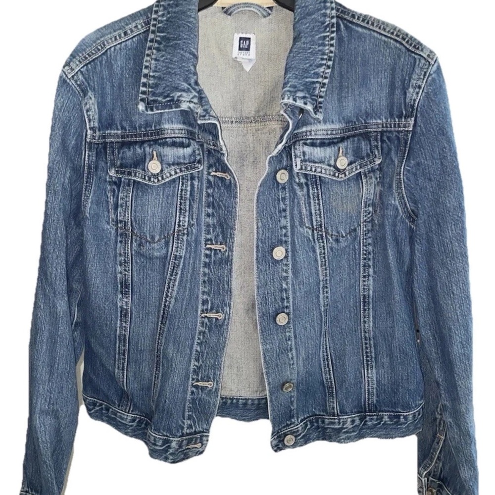 GAP Blue Jean Jacket Classic Denim Style